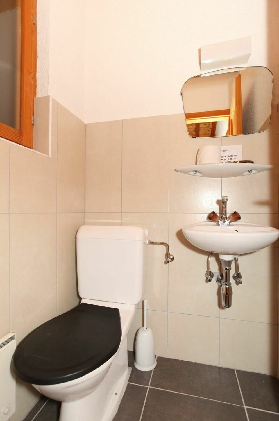 Bathroom, Tap, Room, Property, Plumbing Fixture, Tile, Wall, Toilet, Bathroom Sink, Sink