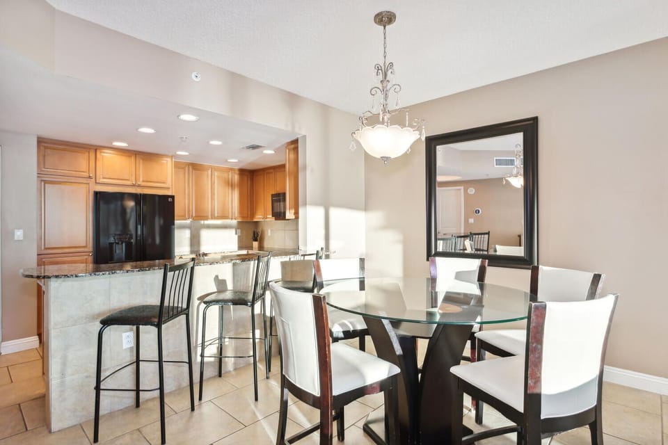 Dining Room 1.1