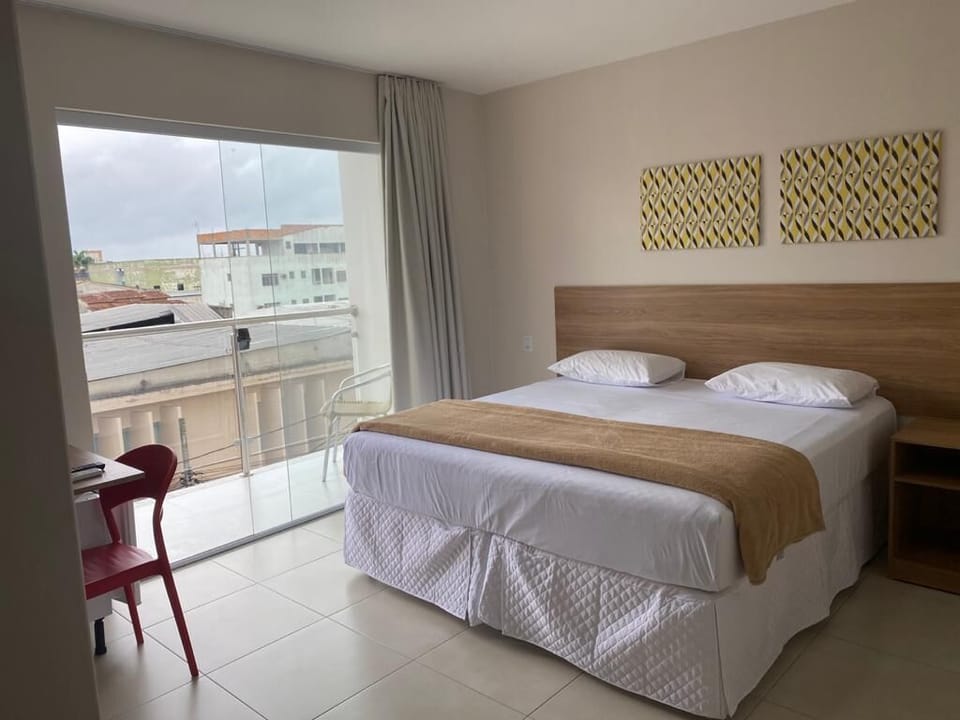 Minibar, desk, free WiFi, bed sheets