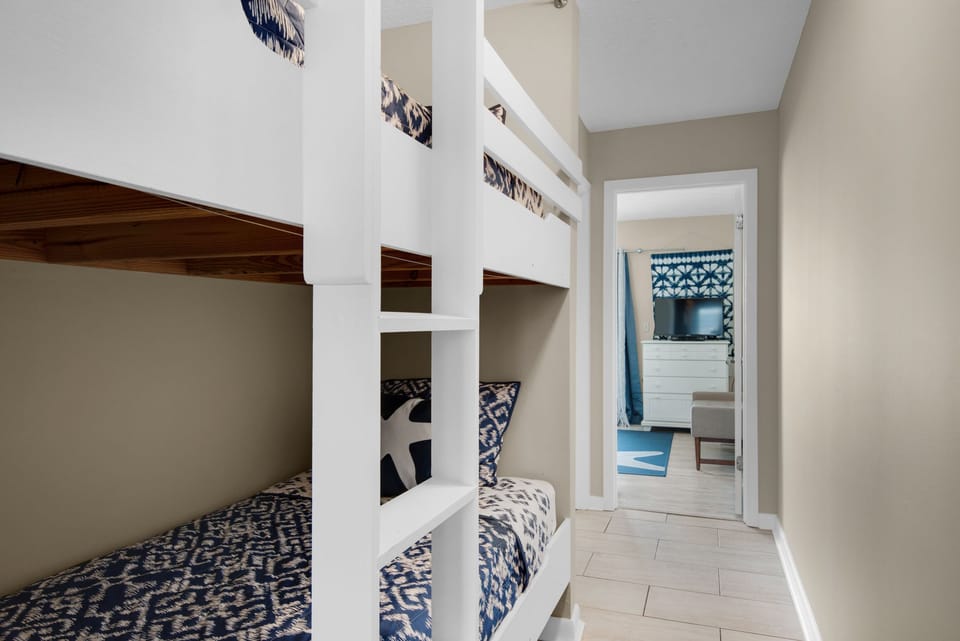 Hallway bunk beds