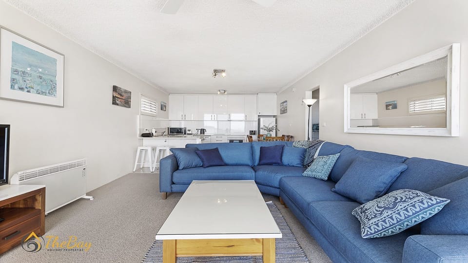 Living Room - View to Kitchen