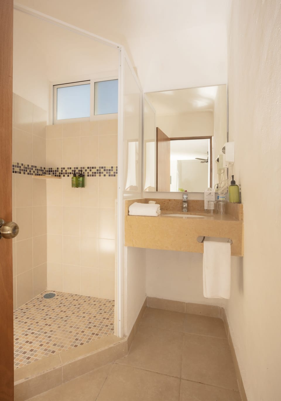 Superior Suite, 2 Bedrooms | Bathroom | Shower, free toiletries, towels
