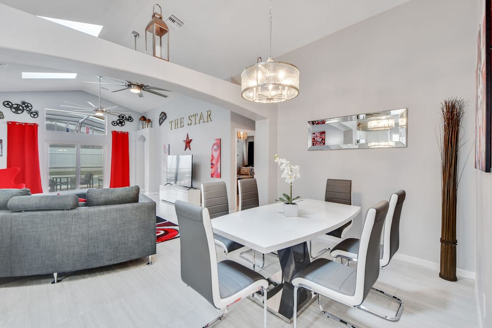 Dining  room 
