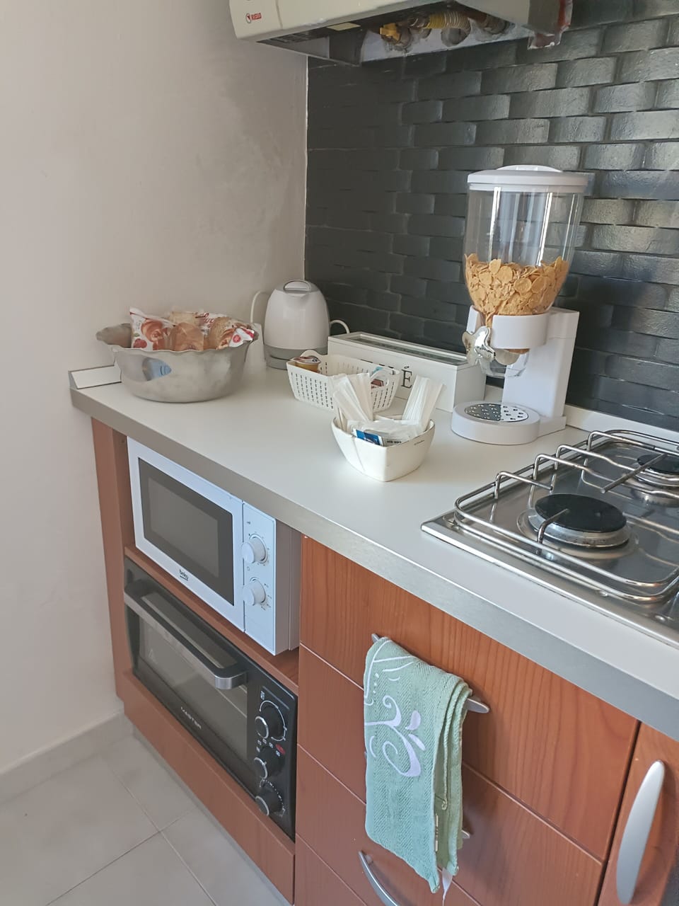 Shared fridge, microwave