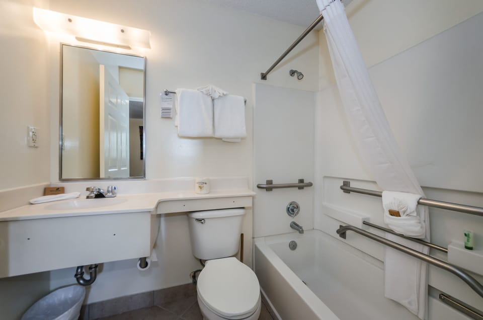 Tampa Bay Extended Stay Hotel Hotel in Pinellas Park