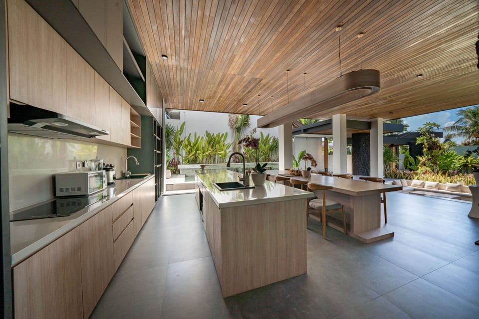 Four Bedroom Private Pool Family Villa - Beer Included | Private kitchen