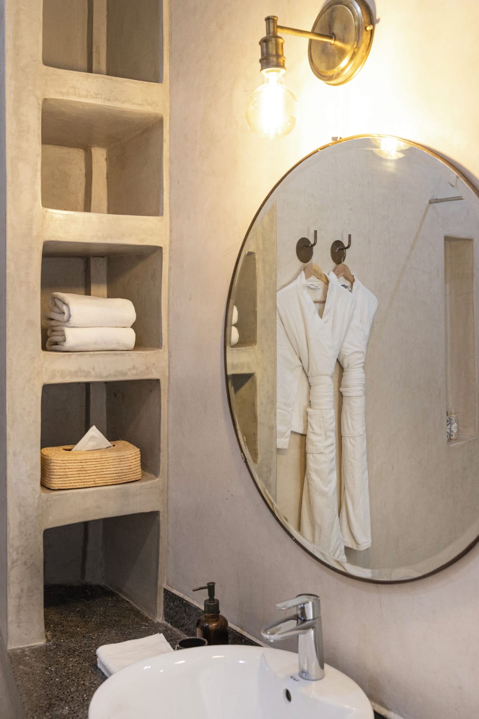 Double Room (Merzouga) | In-room safe, iron/ironing board, free WiFi, bed sheets