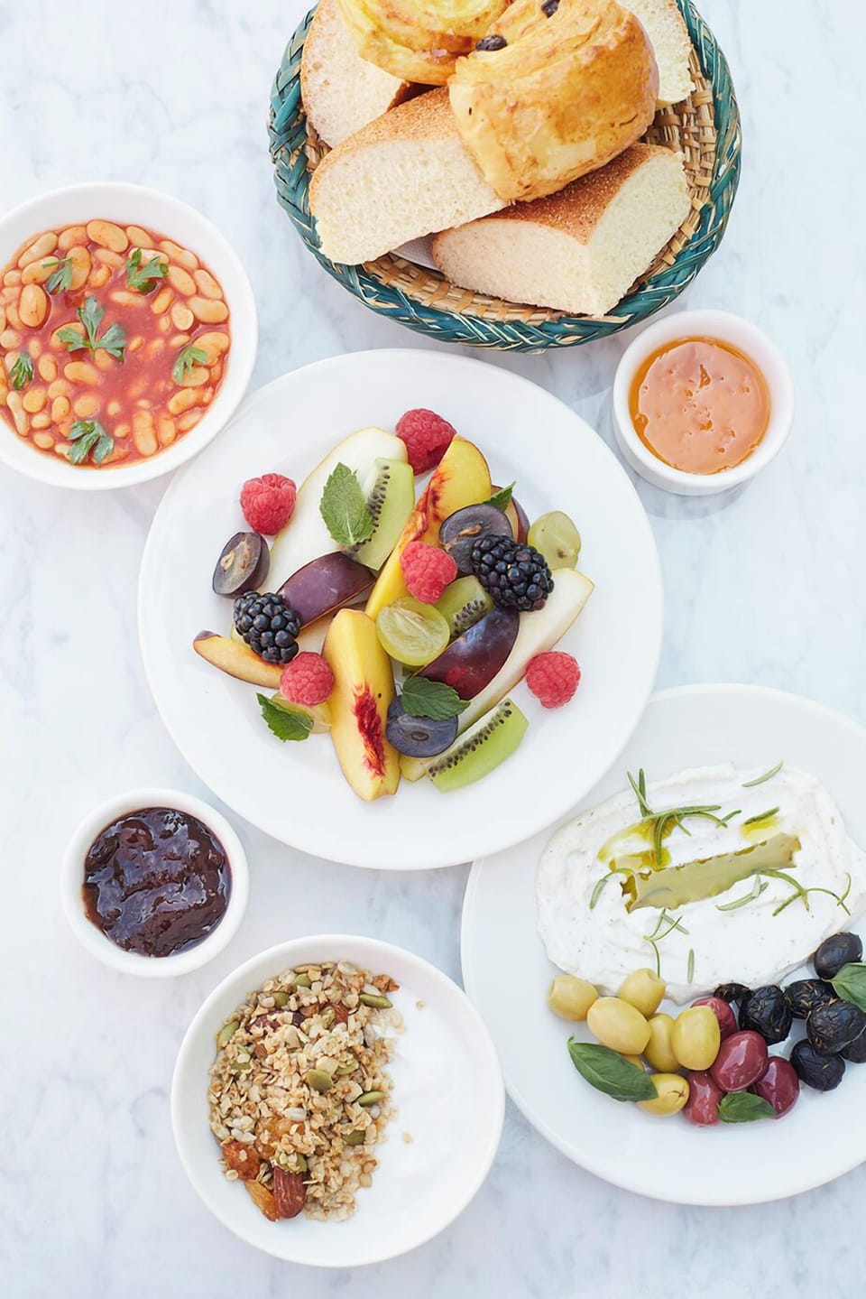 Free daily full breakfast