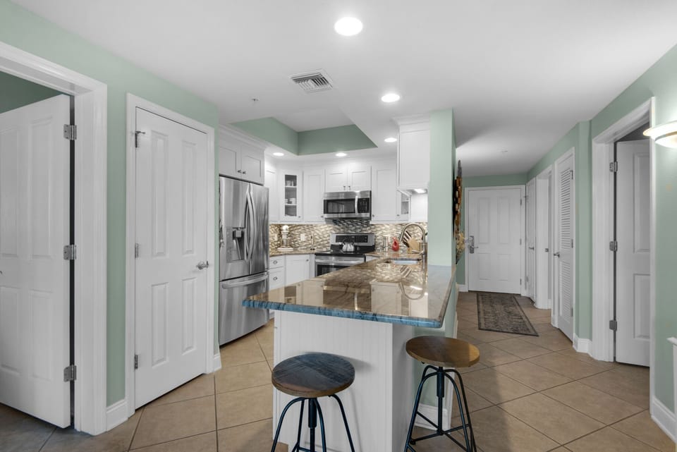 2 Bar stools for extra seating.