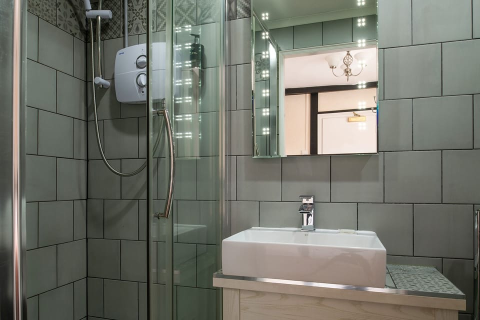 Springfield House - Birmingham Airport & NEC Bed and Breakfast in Metropolitan Borough of Solihull