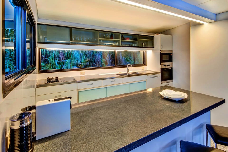 Apartment, 3 Bedrooms | Private kitchen