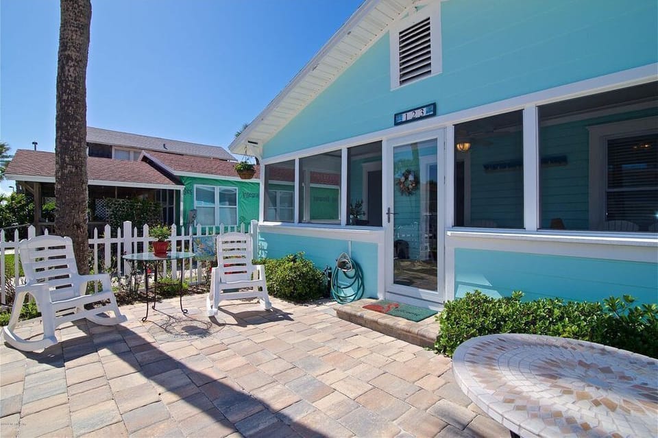 Fenced front patio