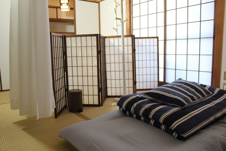 Female only Japanese style Dormitory 4-person, Non Smoking, Shared bathroom | WiFi (free), bed sheets