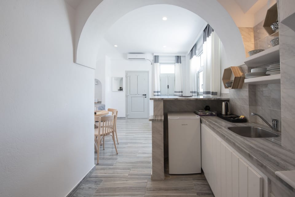 Superior Apartment, 1 Bedroom, Sea View | In-room safe, soundproofing, free cribs/infant beds, free WiFi
