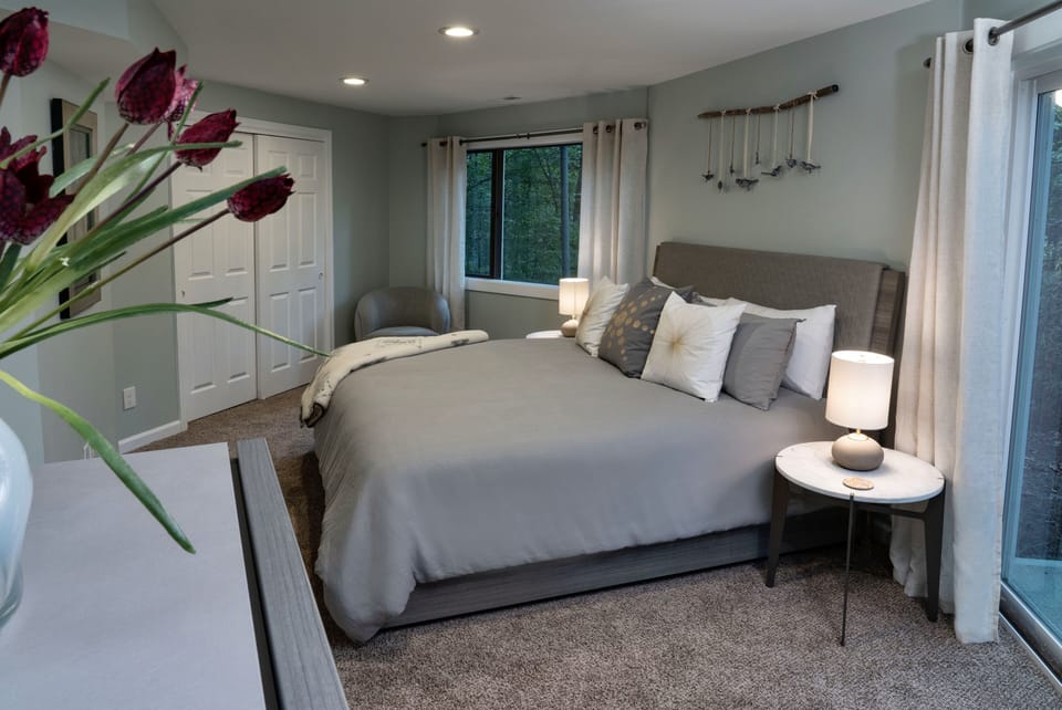 King Bedroom