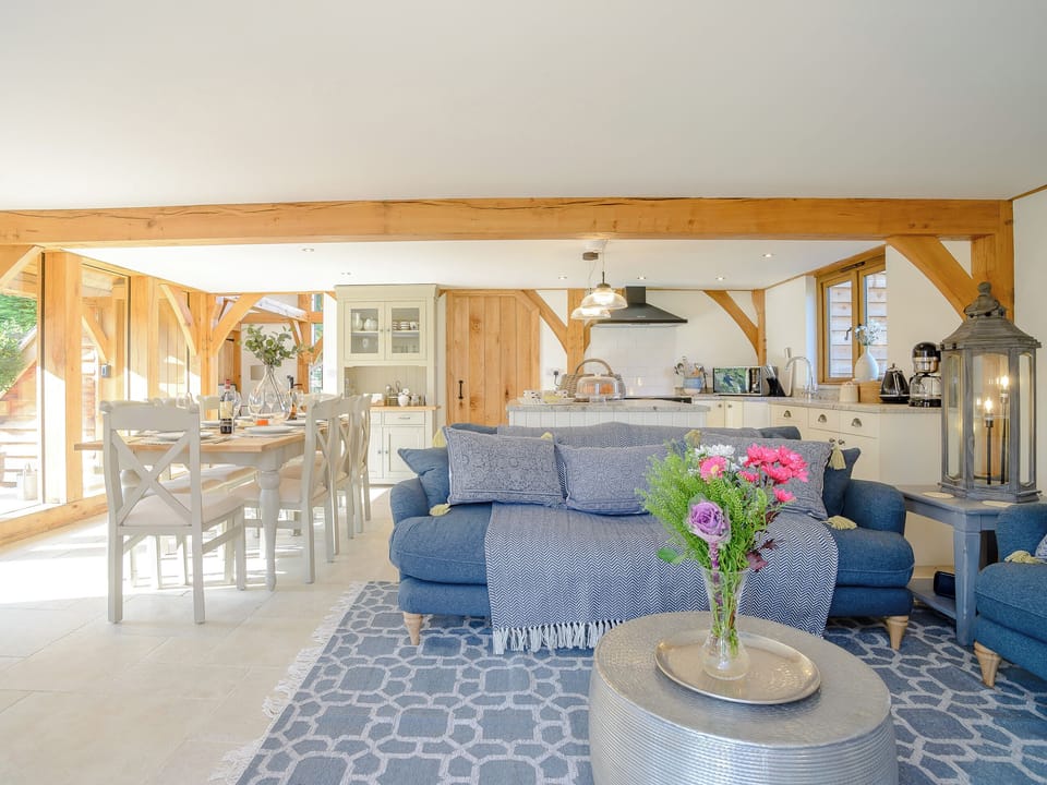 Stylish open-plan living space | Hare&rsquo;s Furrow - Stop in the Sticks, Burton Overy