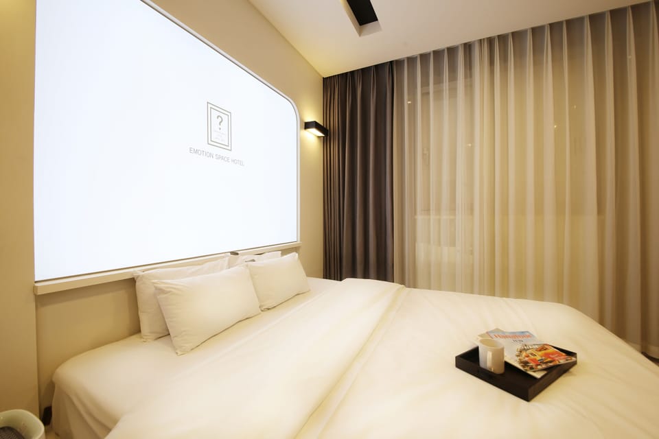 Standard Room | Desk, free WiFi, wheelchair access