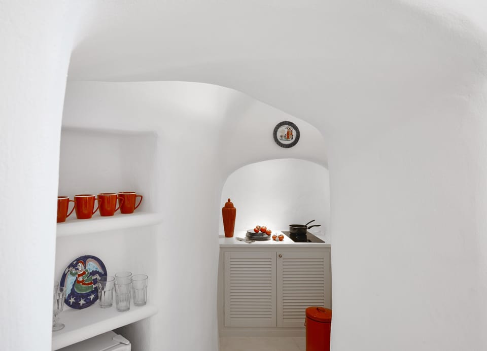 House, 2 Bedrooms, Hot Tub (Split Level) | Private kitchenette | Fridge, microwave, stovetop, espresso maker