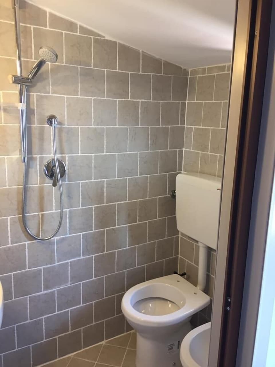 Shower, rainfall showerhead, bathrobes, bidet