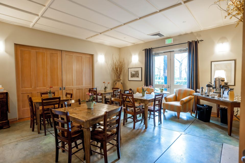 Free continental breakfast