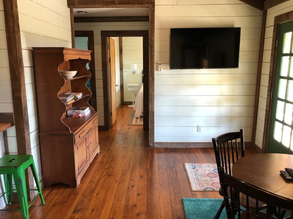living area toward bedrooms
