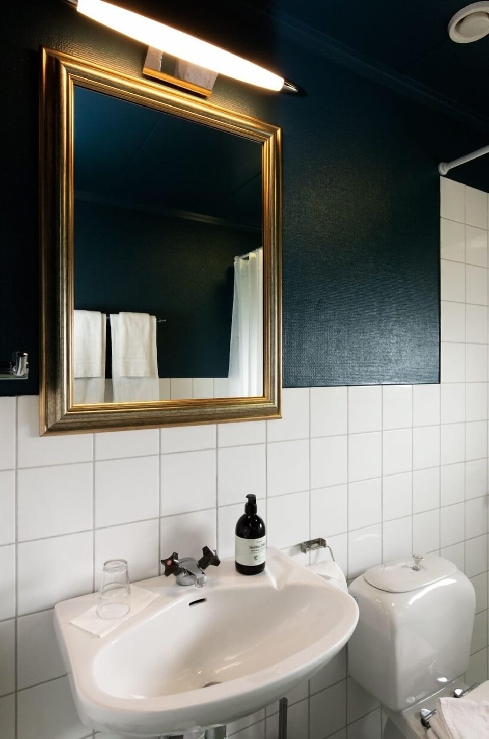 Double Room | Bathroom | Shower, hair dryer (on request), towels, soap