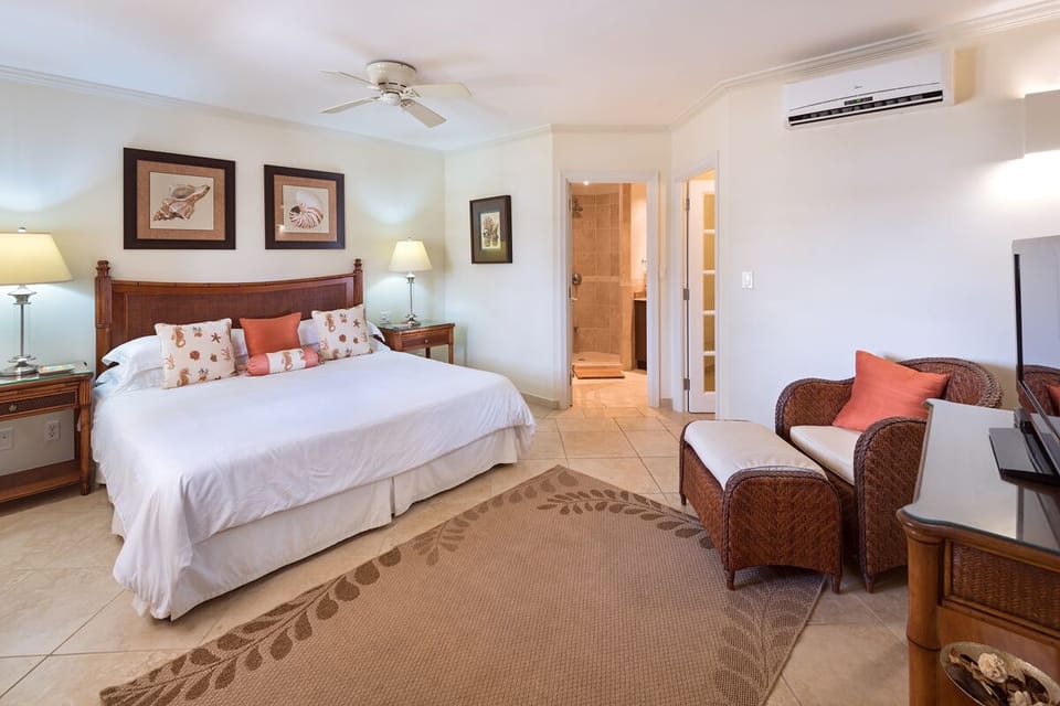 Sapphire Beach 205 - Bedroom