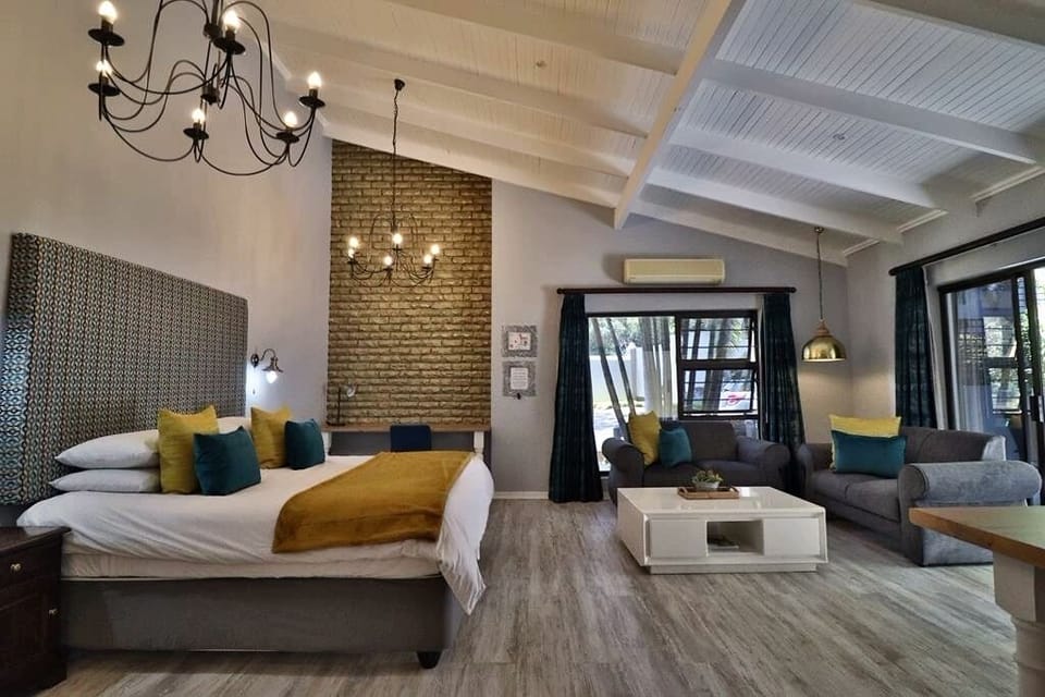 Family Room | Select Comfort beds, in-room safe, desk, WiFi (free)