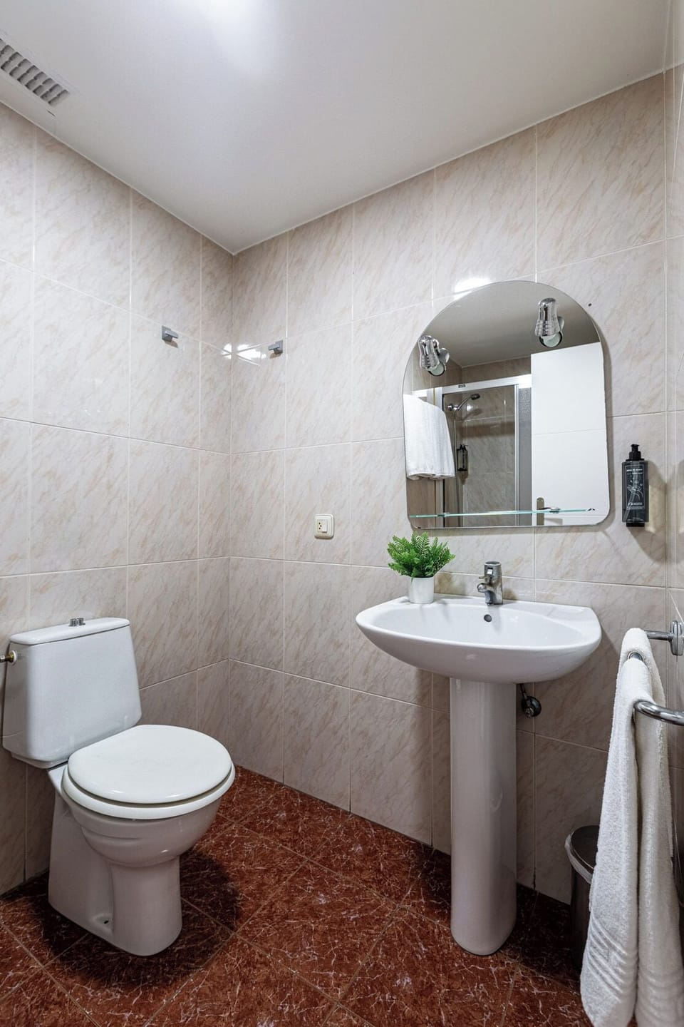 Free toiletries, hair dryer, towels