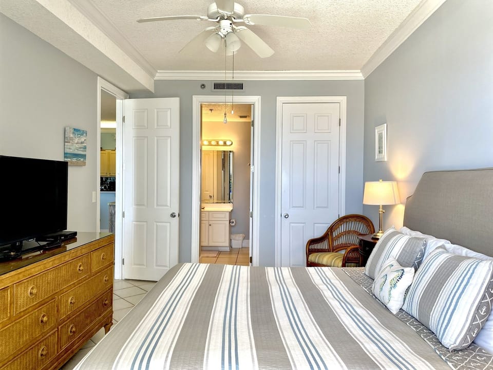 Condo, 2 Bedrooms, Balcony, Beachfront (P103) | 2 bedrooms, individually decorated, individually furnished