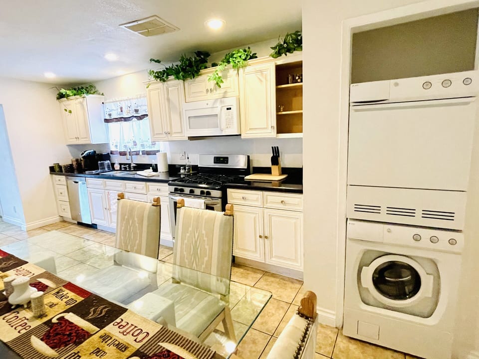Kitchen , washer and dryer! 