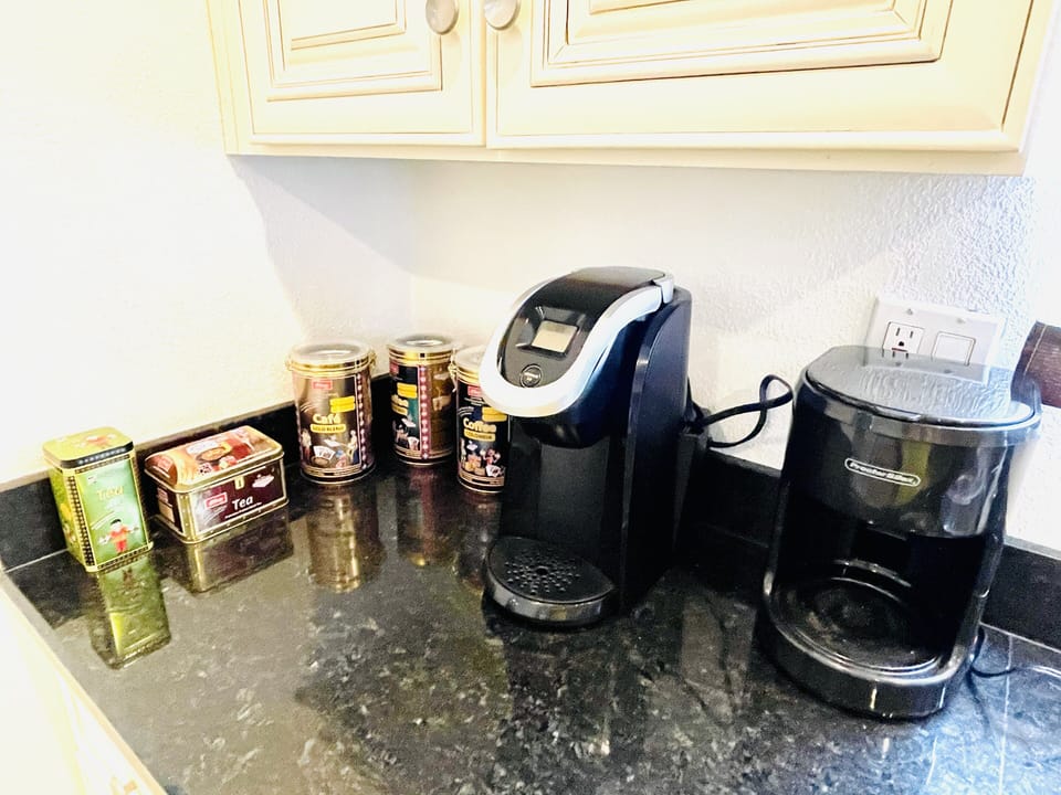 Keurig coffee maker 