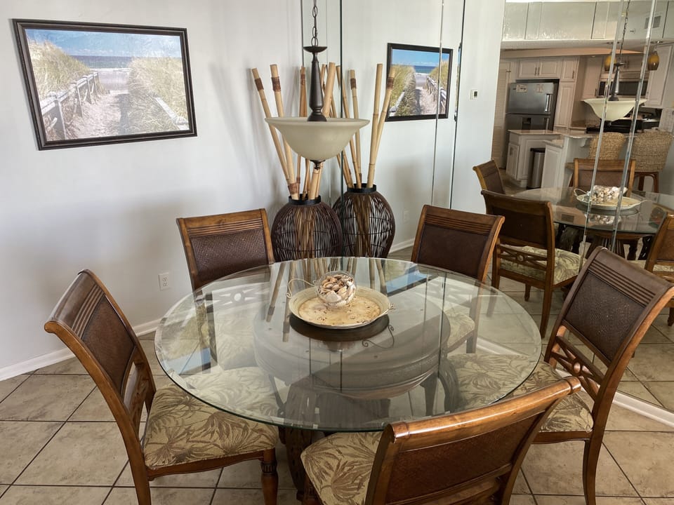 Condo, 3 Bedrooms, Balcony, Beachfront (703B) | In-room dining