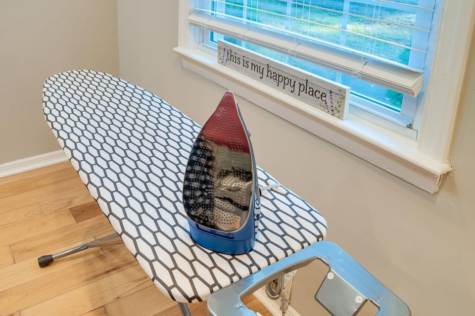 Iron and Ironing table