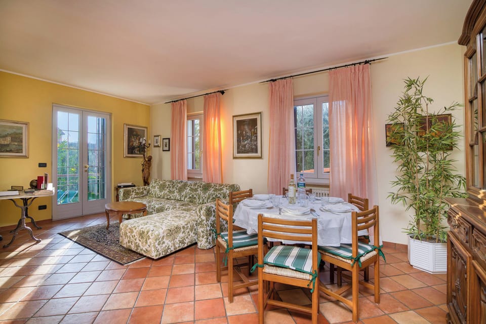 Living and dining room