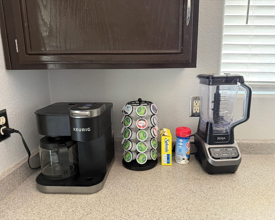 K-cup Coffee Machine and Blender