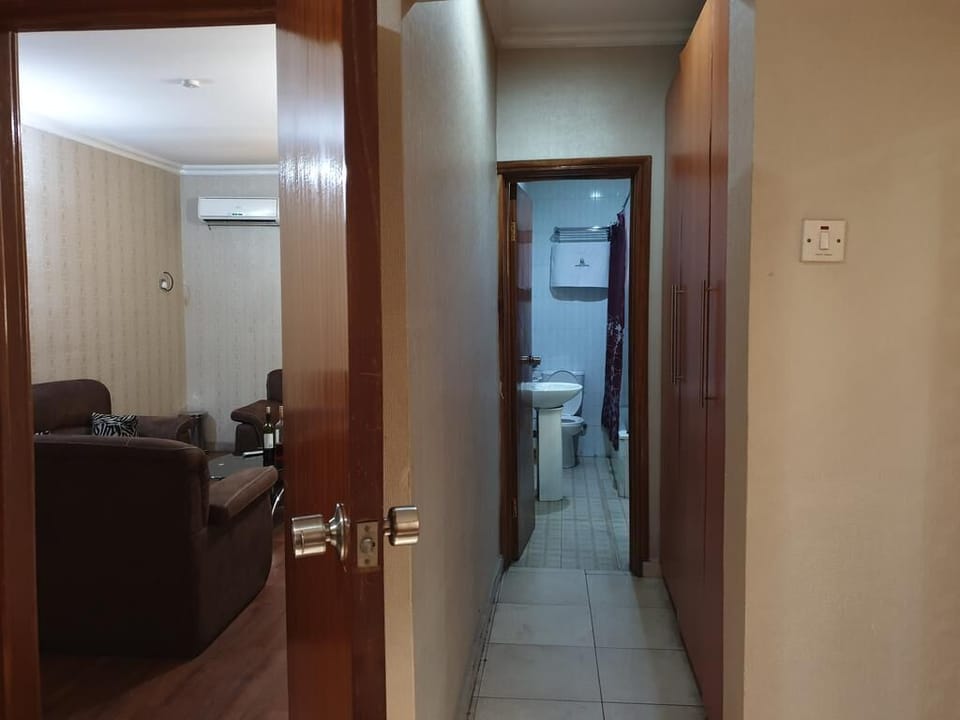 Deluxe Room | Desk, laptop workspace, free WiFi, bed sheets