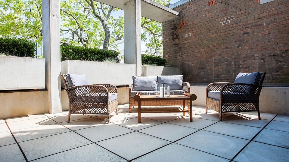 Outdoor entertainment area