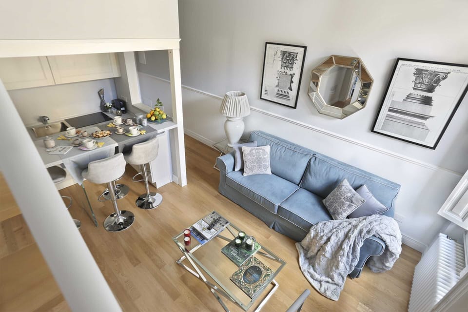 Apartment, 2 Bedrooms | Living room | Flat-screen TV