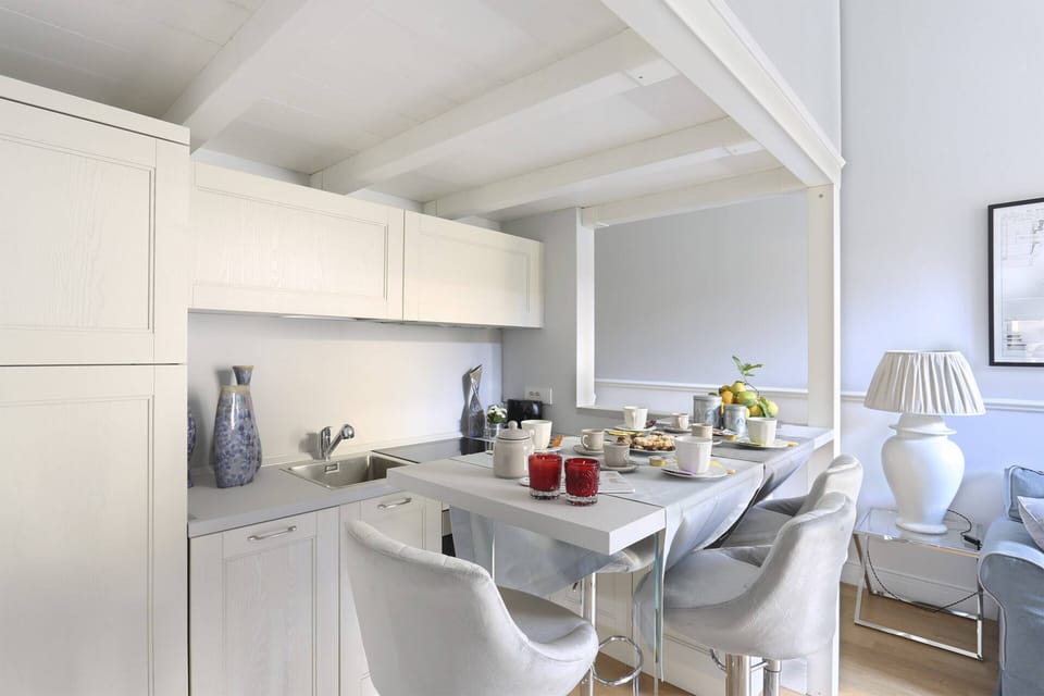 Apartment, 2 Bedrooms | Private kitchen | Full-size fridge, oven, stovetop, dishwasher