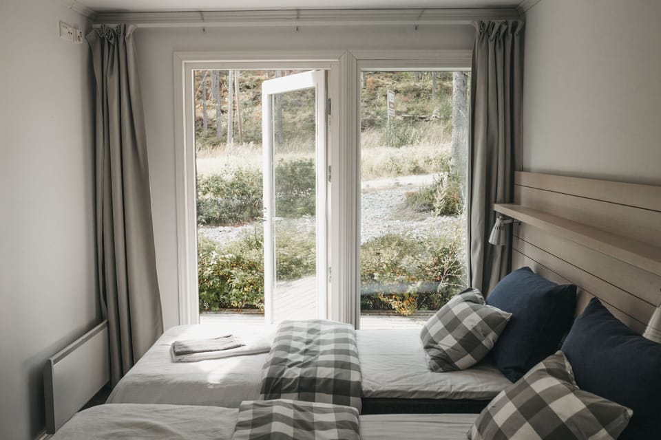 Superior Apartment with Sauna | Blackout drapes, soundproofing, free WiFi, bed sheets