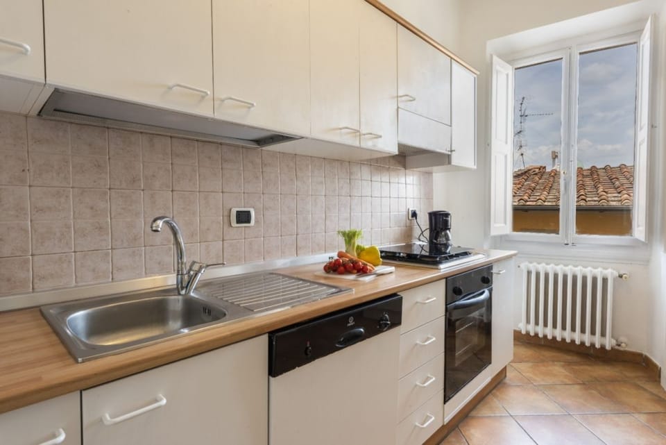 Apartment, 2 Bedrooms | Private kitchen | Full-size fridge, microwave, oven, stovetop