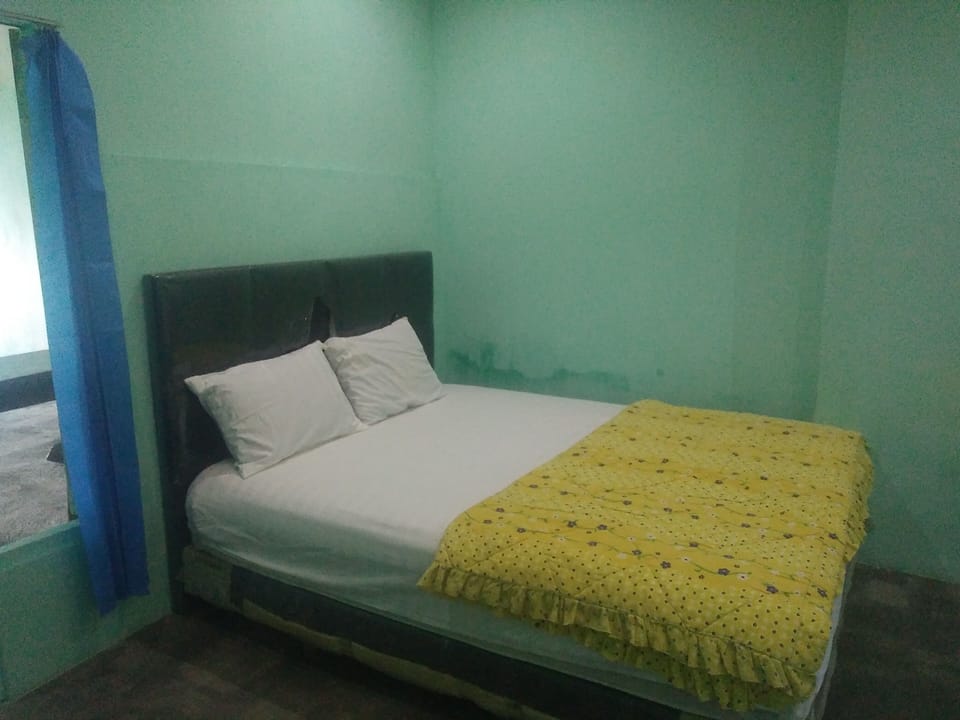 Standard Room, 1 Bedroom, Courtyard View, Ground Floor | Premium bedding, free WiFi, bed sheets