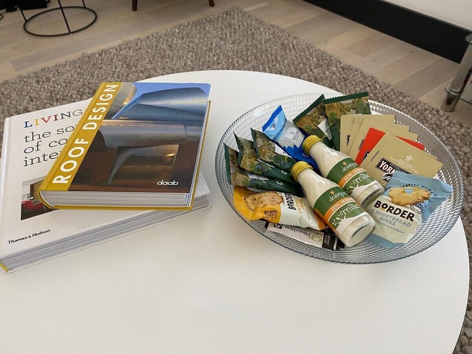 Welcome Drinks and snacks