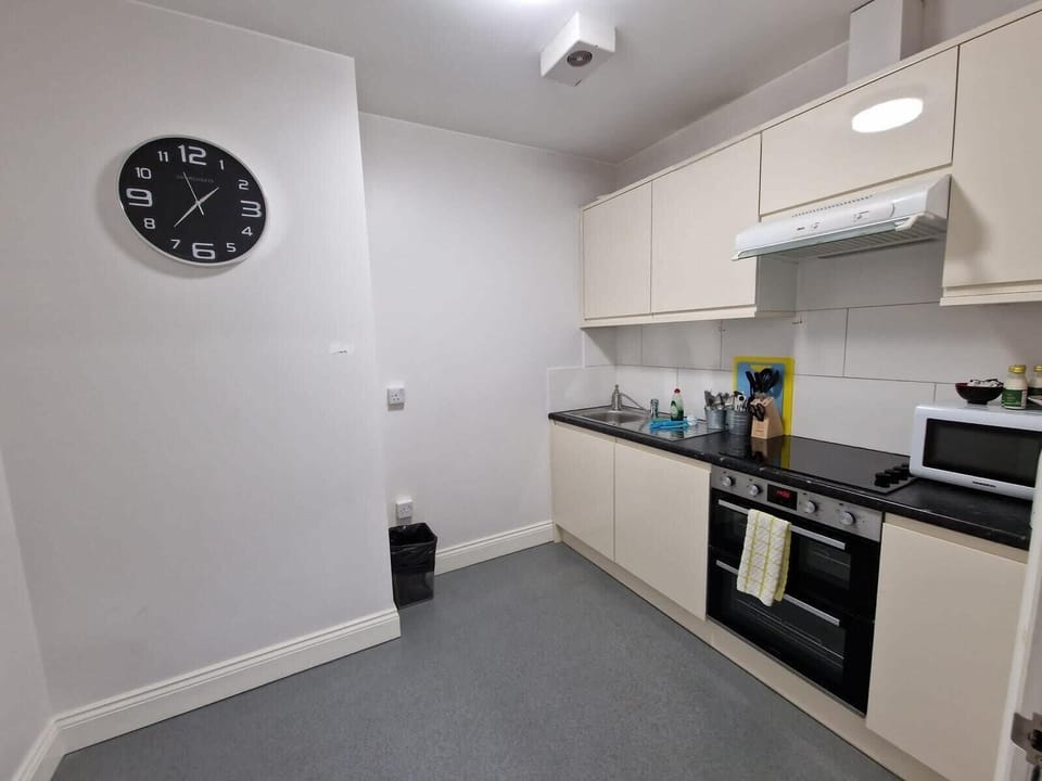 Shared Kitchen 2nd Floor