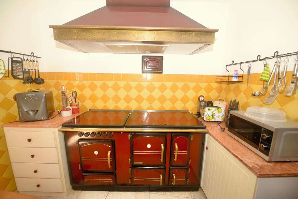 Cooker