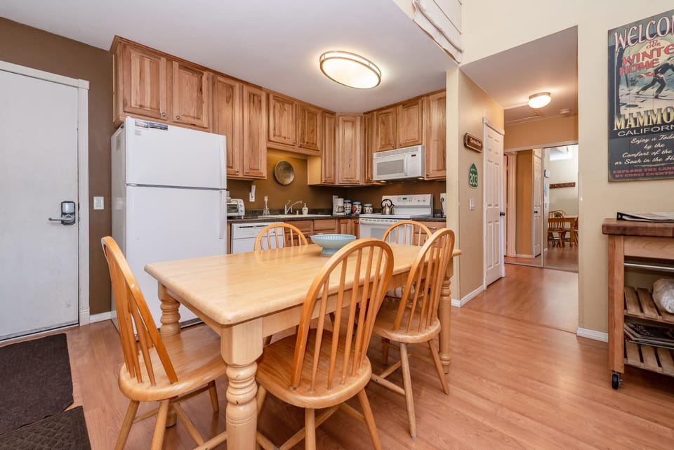 Condo, 1 Bedroom (Summit #257 Bldg. B) | Private kitchen | Fridge, microwave, stovetop, dishwasher