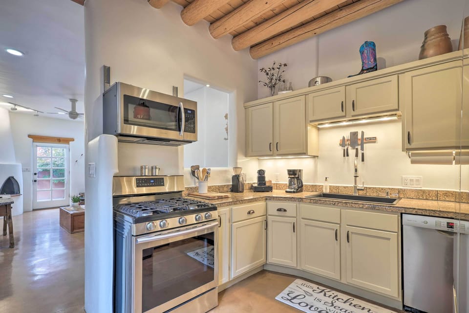 Kitchen | 1st Floor