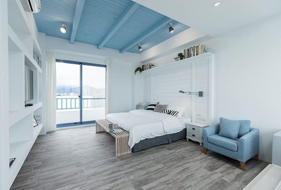 Honeymoon Double Room, Ocean View | Individually furnished, blackout drapes, free WiFi, bed sheets