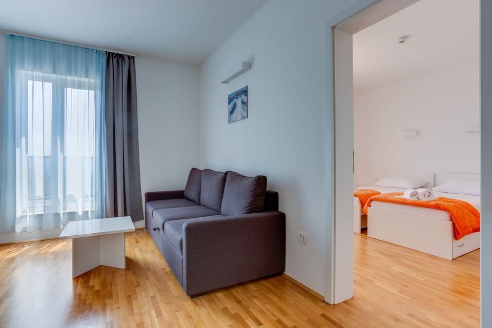 Comfort Suite | Living area
